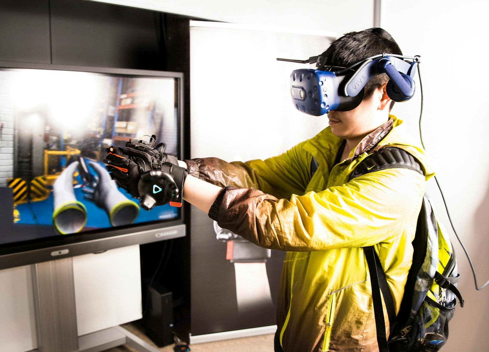 Industrial operator using a virtual reality training system